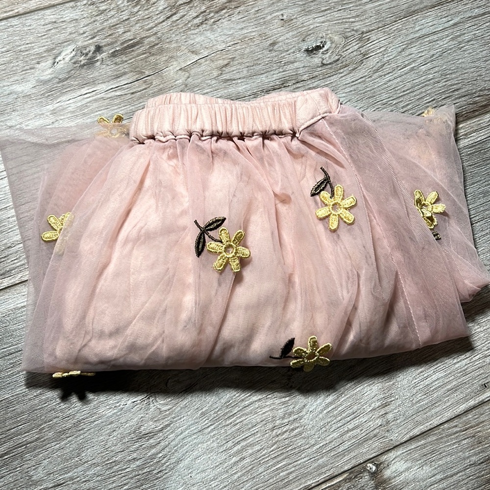 Zara pink skirt 5-6y